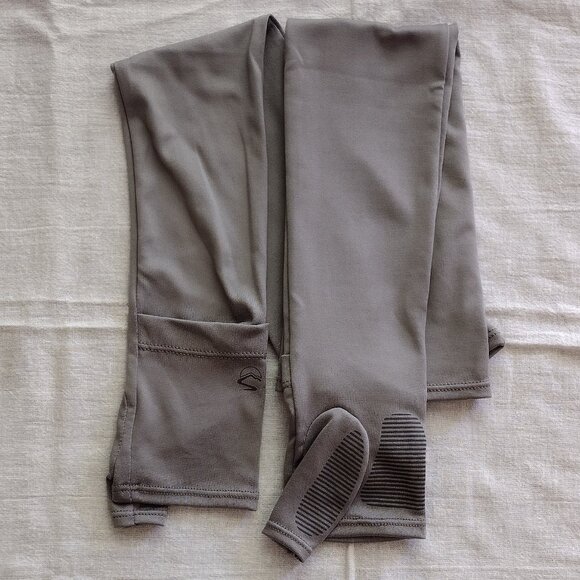 UVShield Cool Sleeves with hand cover - Picture 9 of 12